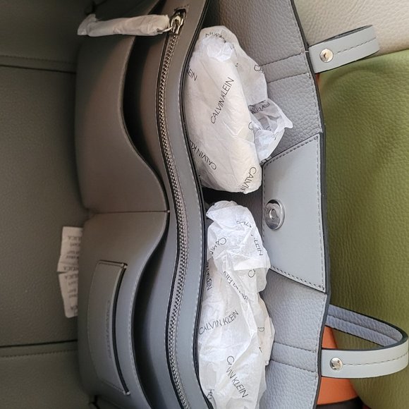 Calvin Klein Dian Tote NWT - Picture 14 of 14